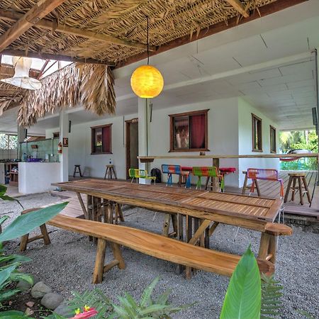 Playa 506 Beachfront Hostel Puerto Viejo de Talamanca Ngoại thất bức ảnh